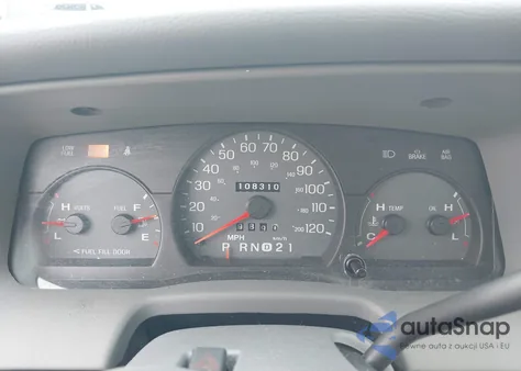 2004 Mercury Grand Marquis Ls z USA, uszkodzony, nr VIN 2MEFM75W14X601332